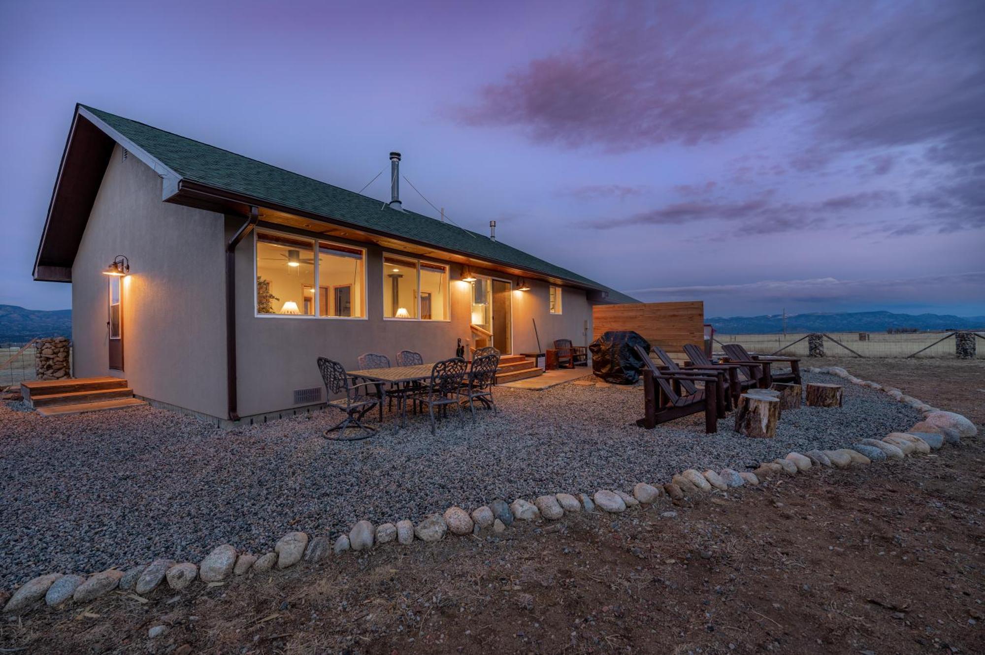 Buena Vista Mountain Retreat - Ultimate Privacy With Spa & Unbeatable Views Buitenkant foto